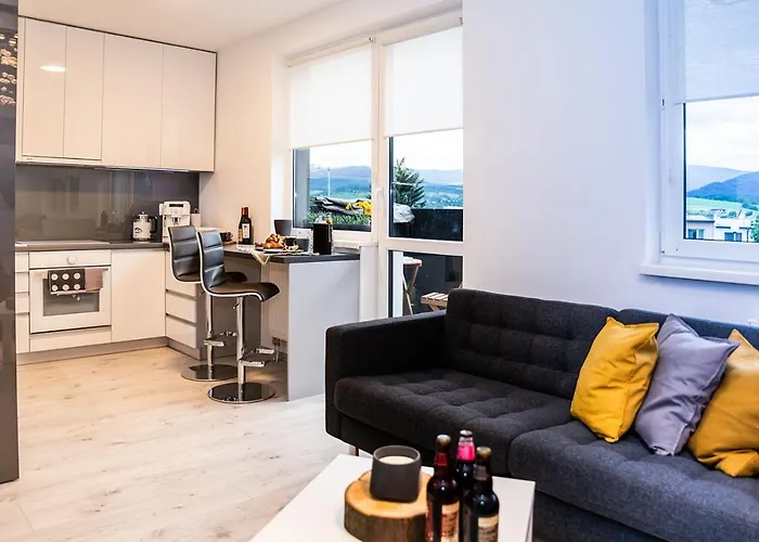 Apartment,Private Parking, Balcony, Smart Check In