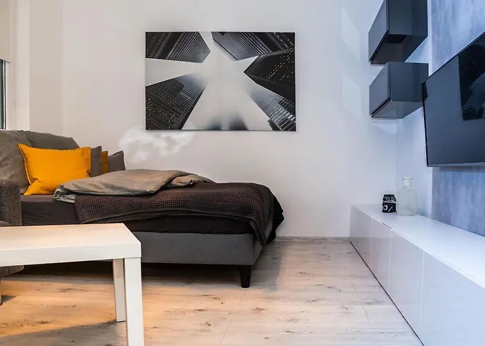 Apartment,Private Parking, Balcony, Smart Check In