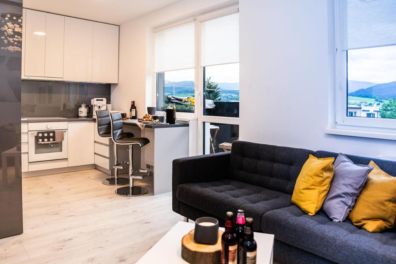 Apartment,private Parking, Balcony, Smart Check In Apartment